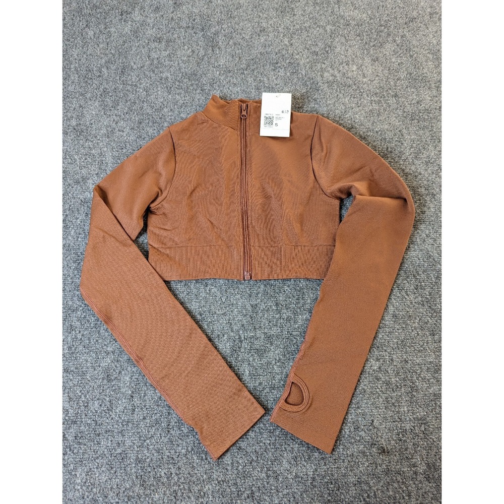 Forever21 Women's ANWND Knit Crop Top Chestnut Brown - Size Small Full Zip NWT